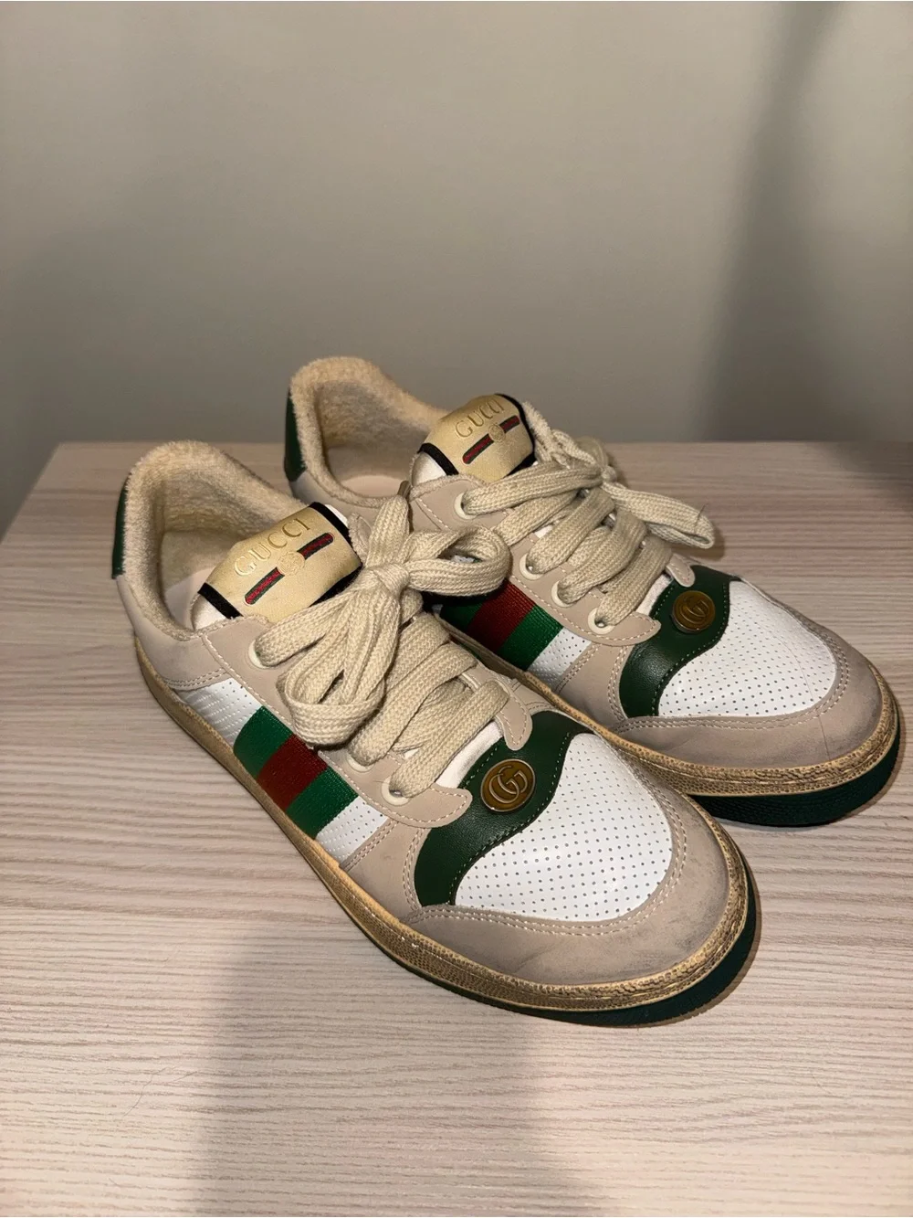 Gucci White Sneakers with Green and Red Web Stripe ladies 39